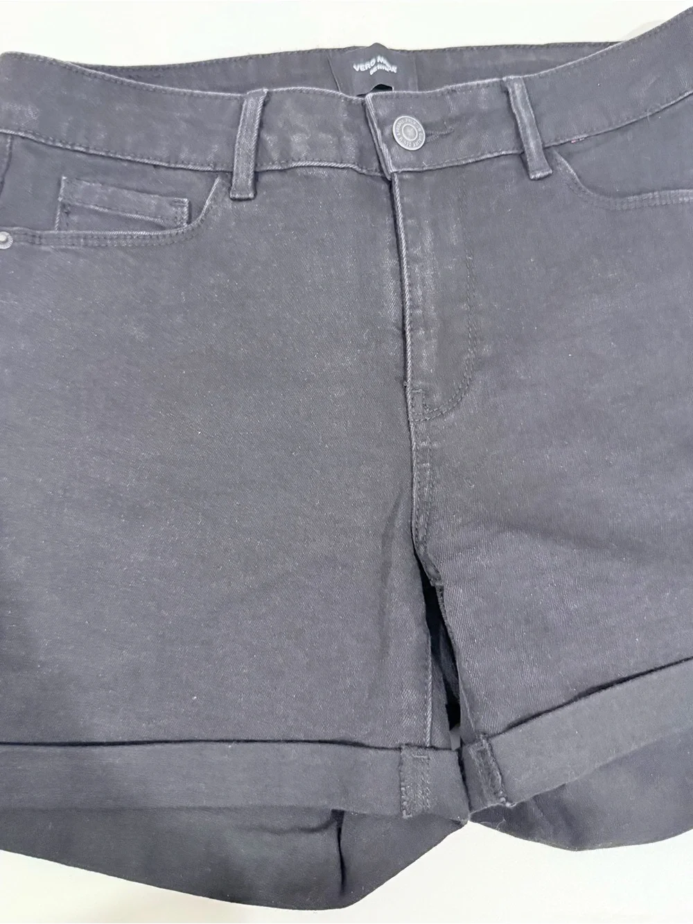 Vero Moda Black Cuffed Denim Shorts